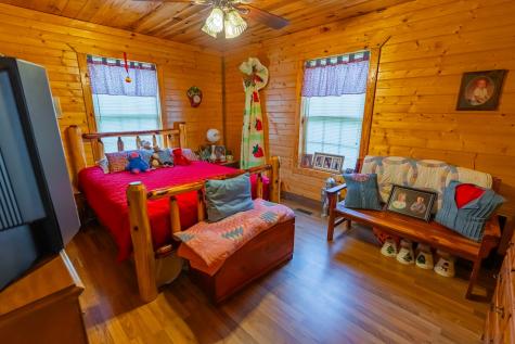 4012 Payne Cove Road Pelham TN 37366