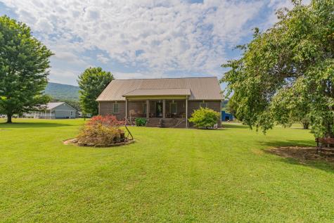 4012 Payne Cove Road Pelham TN 37366