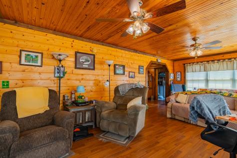 4012 Payne Cove Road Pelham TN 37366