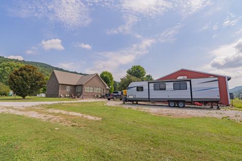 4012 Payne Cove Road Pelham TN 37366