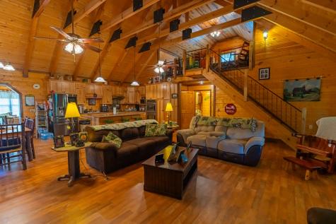 4012 Payne Cove Road Pelham TN 37366