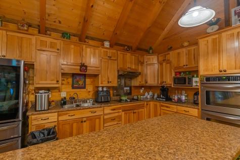 4012 Payne Cove Road Pelham TN 37366