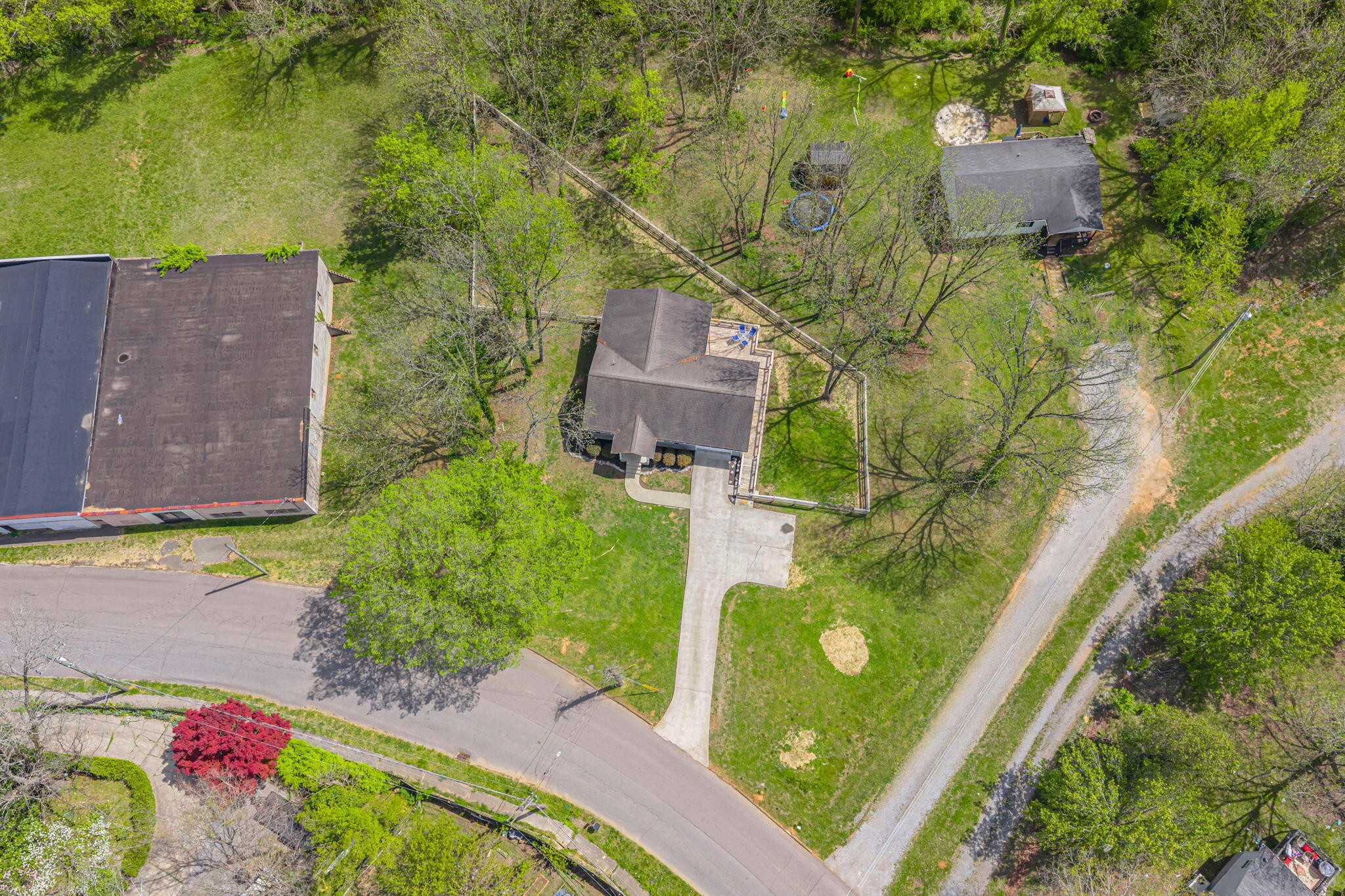 111 Oak Street Athens TN 37303