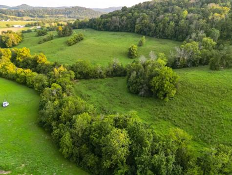 0 John Donald Lane Brush Creek TN 38547