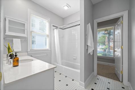 130 43rd Ave, N Nashville TN 37209