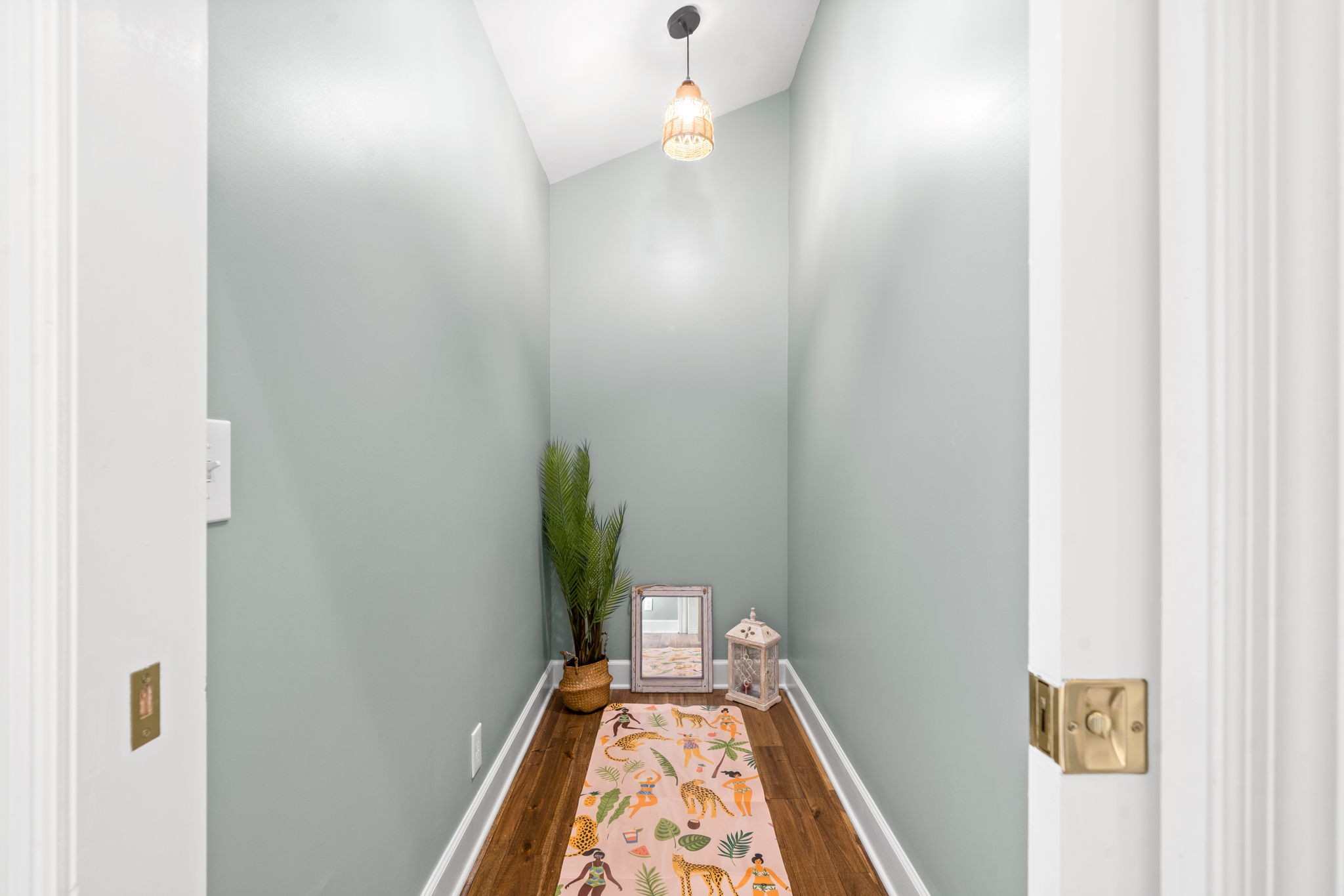 130 43rd Ave, N Nashville TN 37209