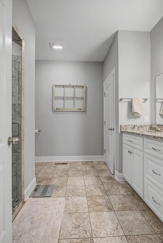 1702 Gordon Lane Lawrenceburg TN 38464