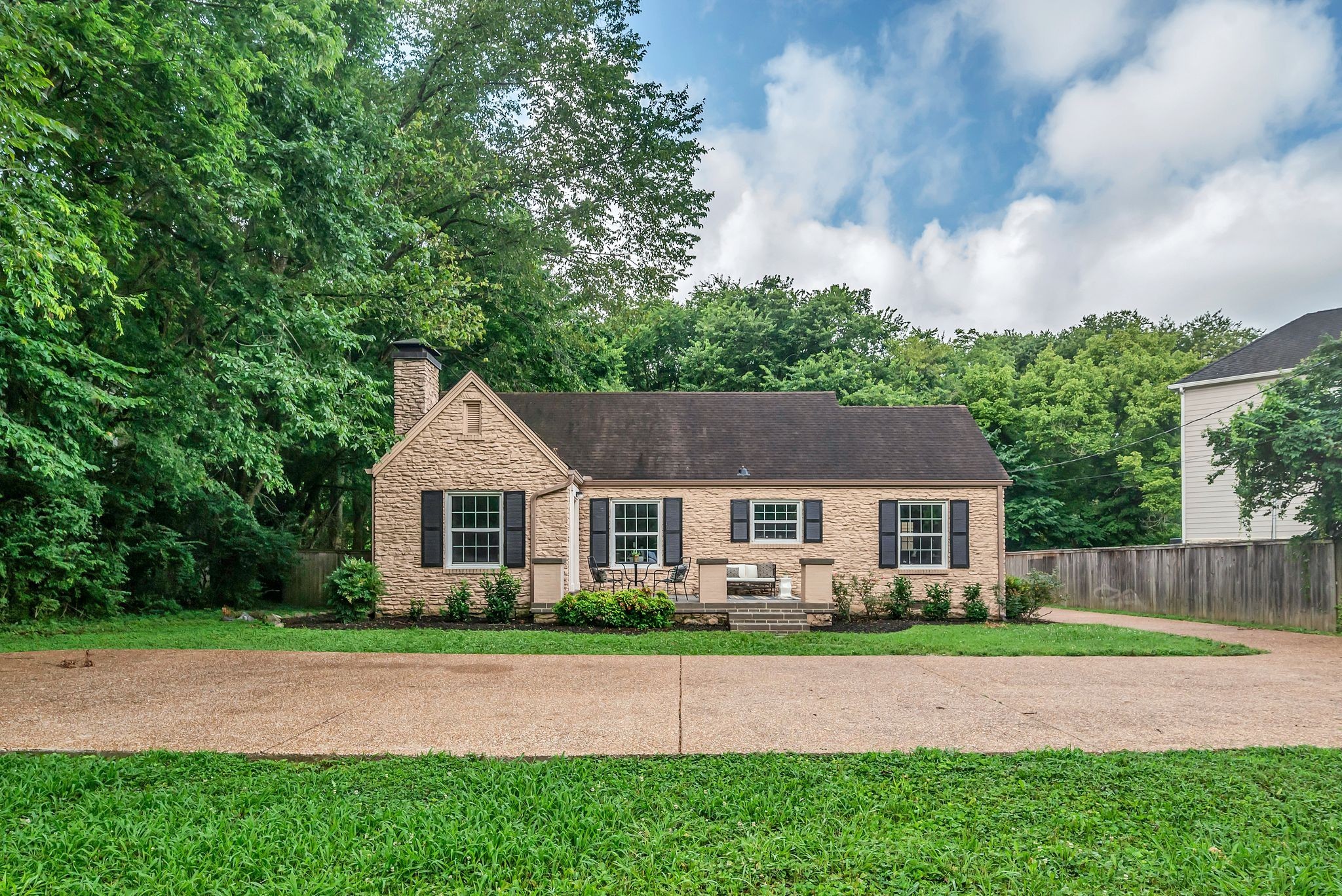 911 Woodmont Boulevard Nashville TN 37204