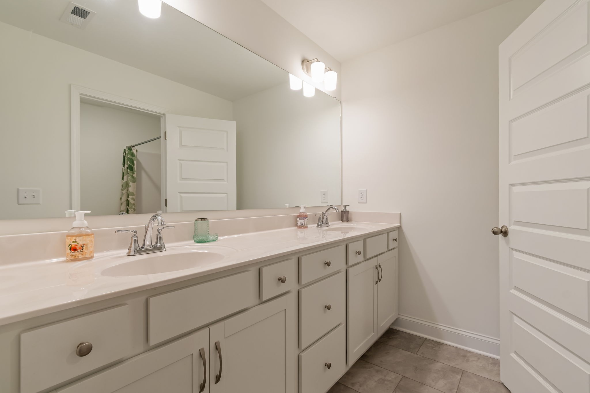 601 Preakness Way Gallatin TN 37066