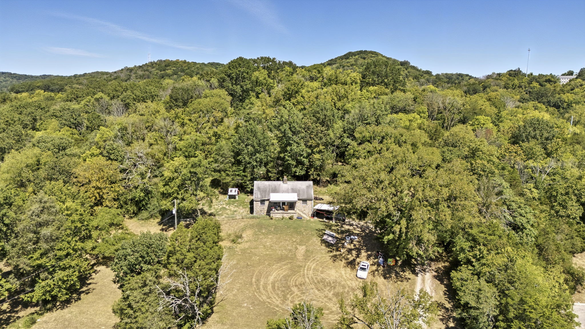 3712 Kings Lane Nashville TN 37218