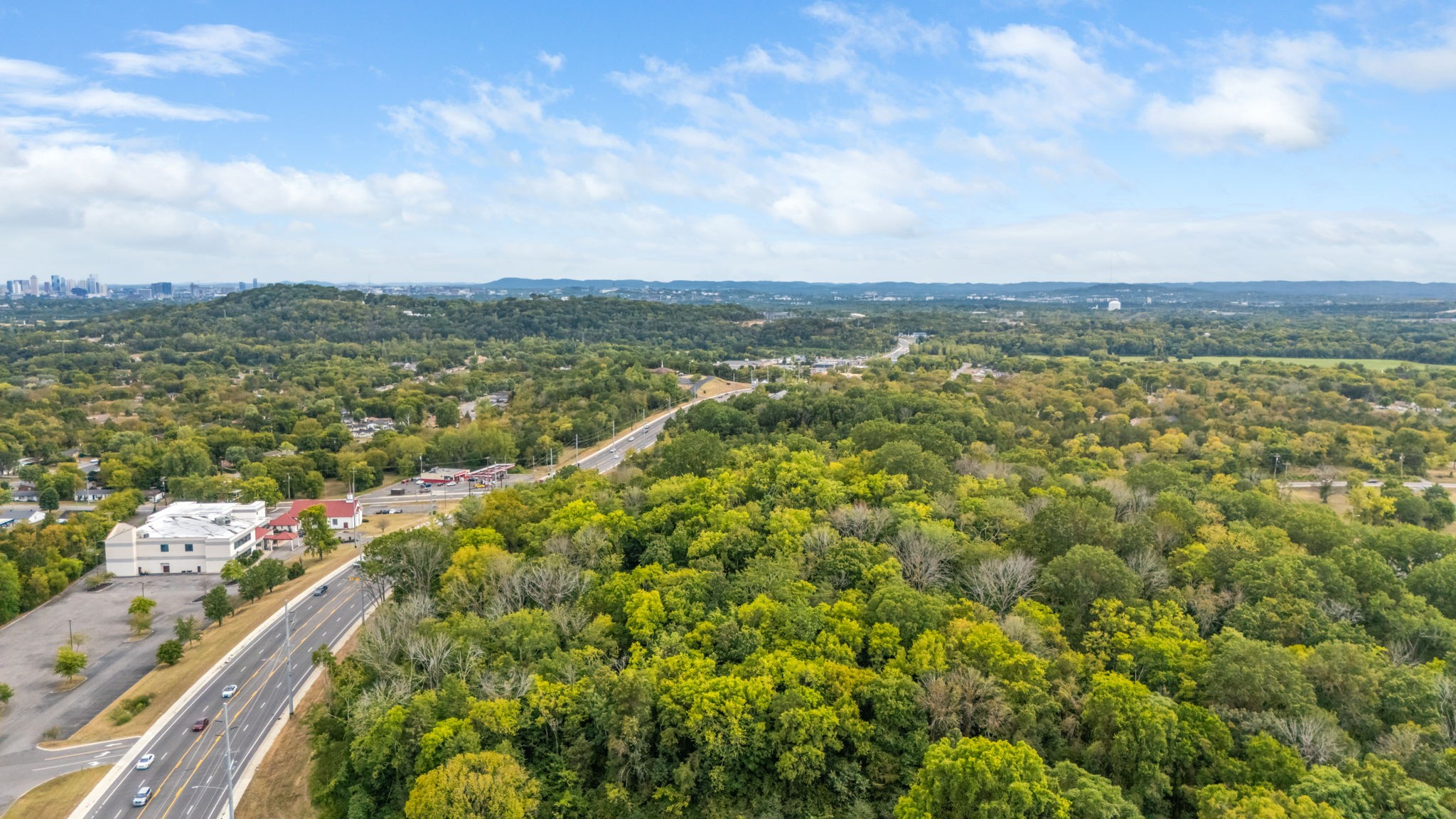 3712 Kings Lane Nashville TN 37218