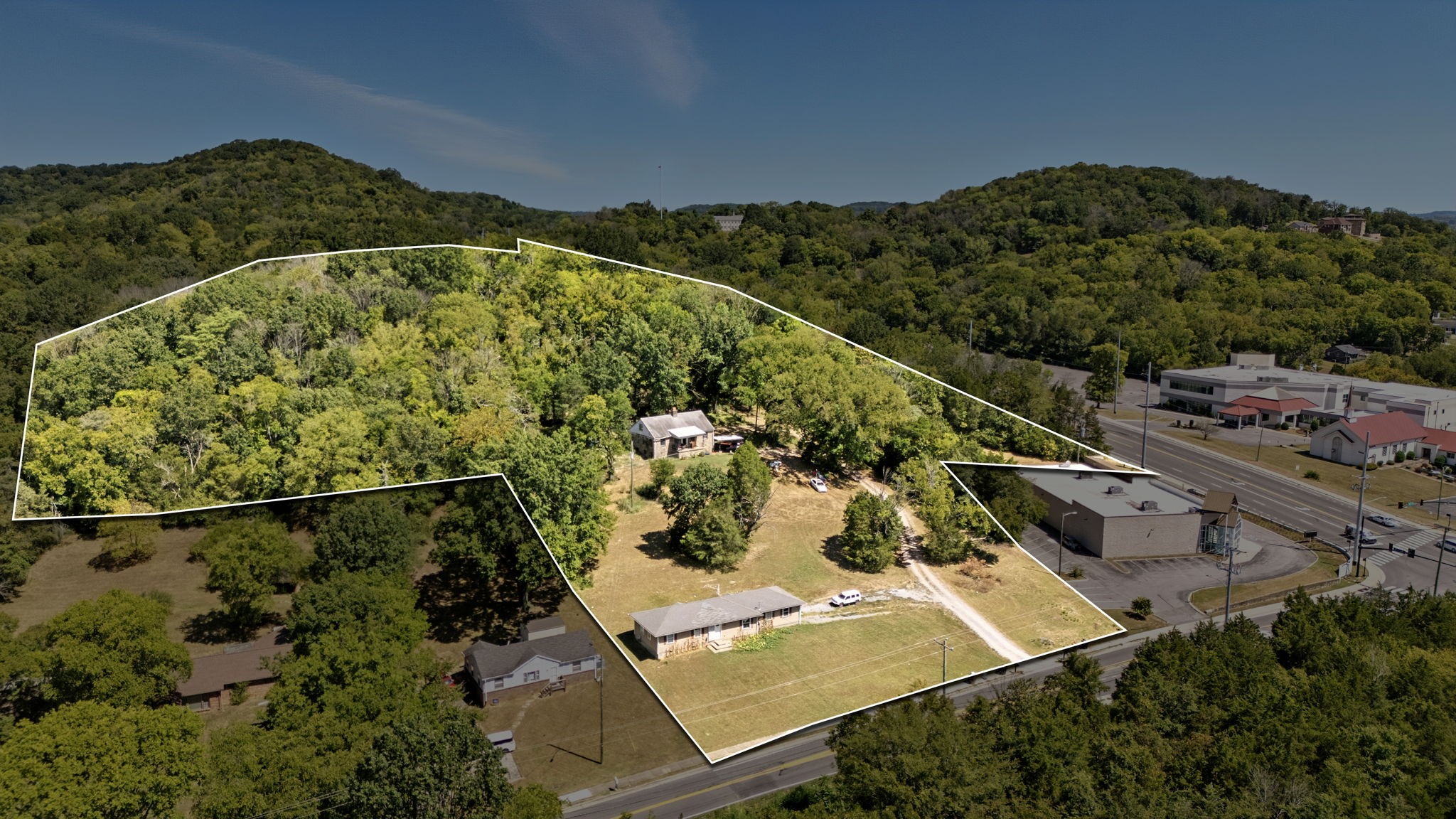 3712 Kings Lane Nashville TN 37218