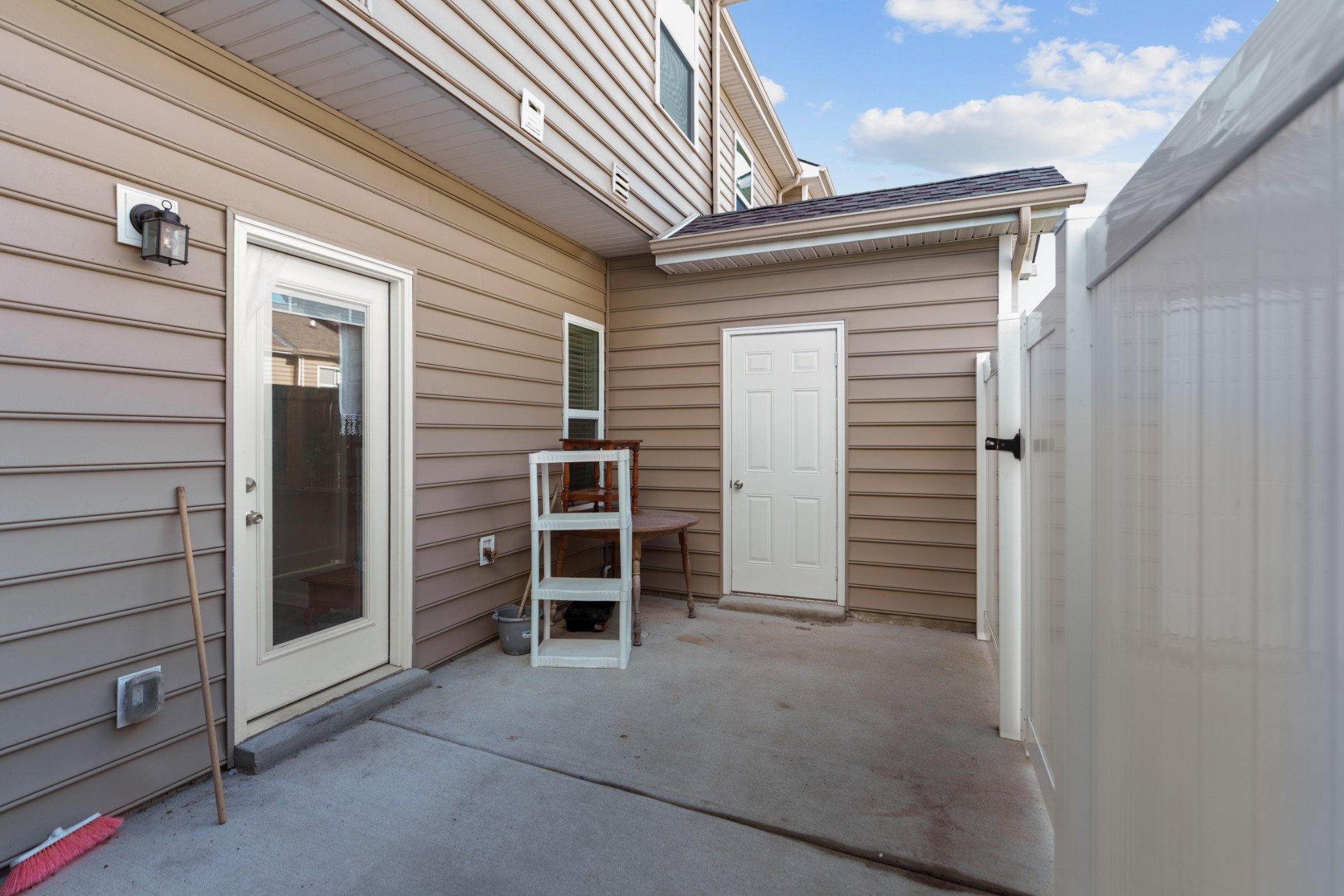 1046 Bradburn Village Drive Antioch TN 37013