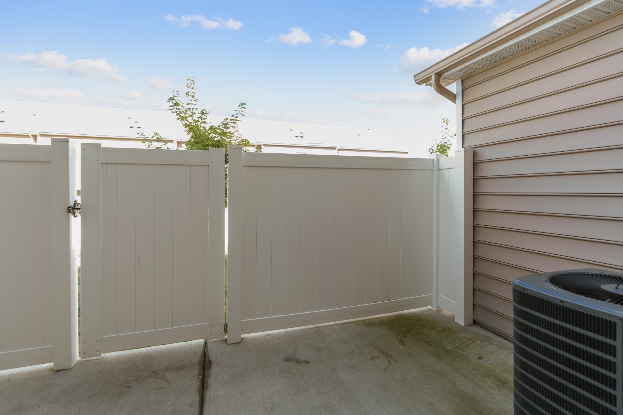 1046 Bradburn Village Drive Antioch TN 37013