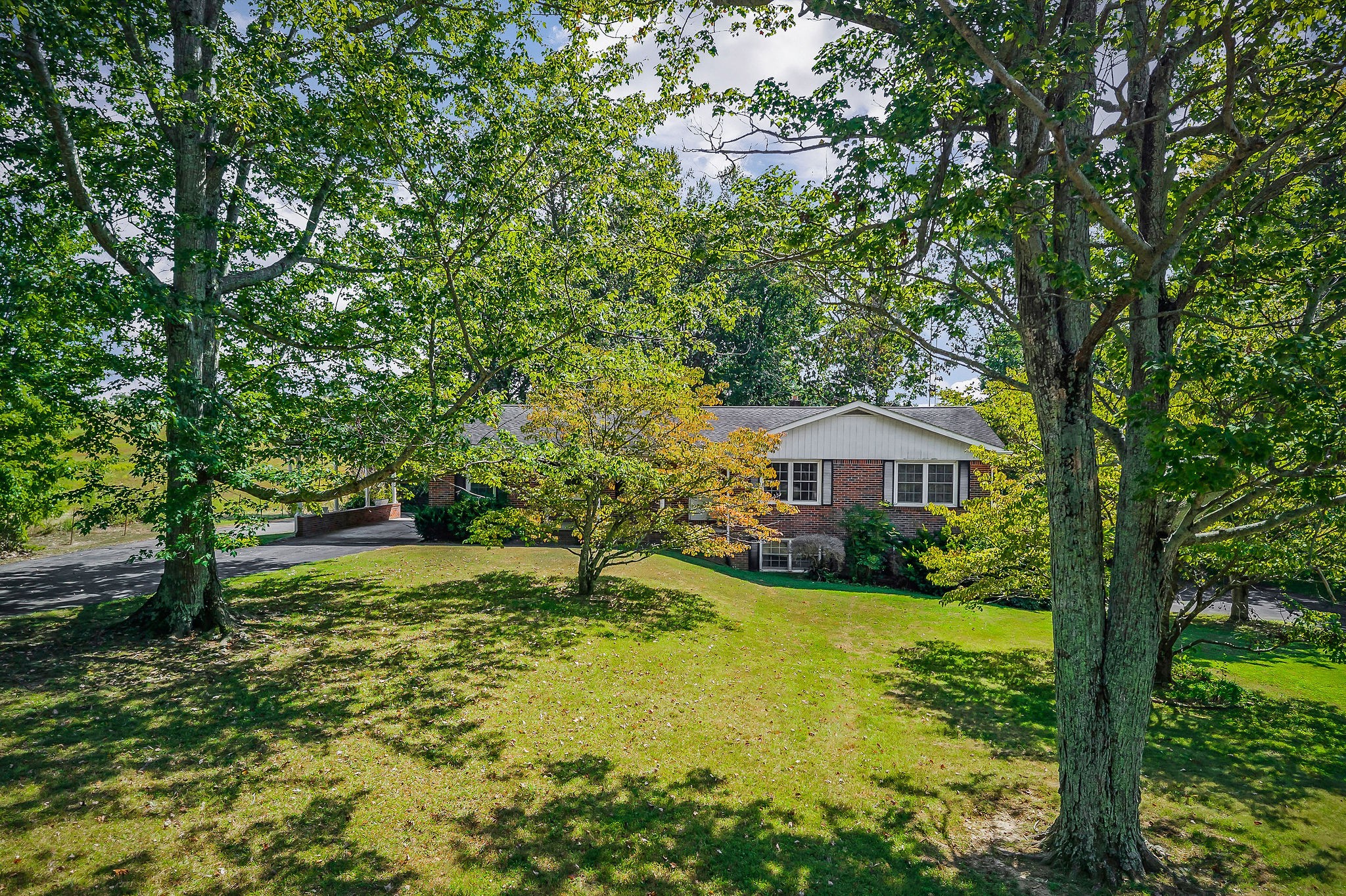 5036 Pendergrass Road Byrdstown TN 38549