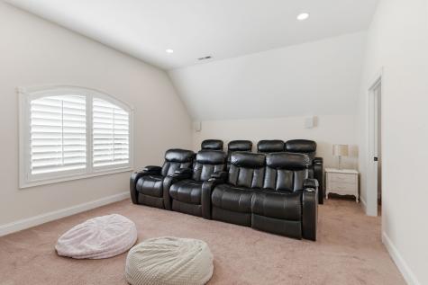 303 Scarsdale Dr, S Hendersonville TN 37075