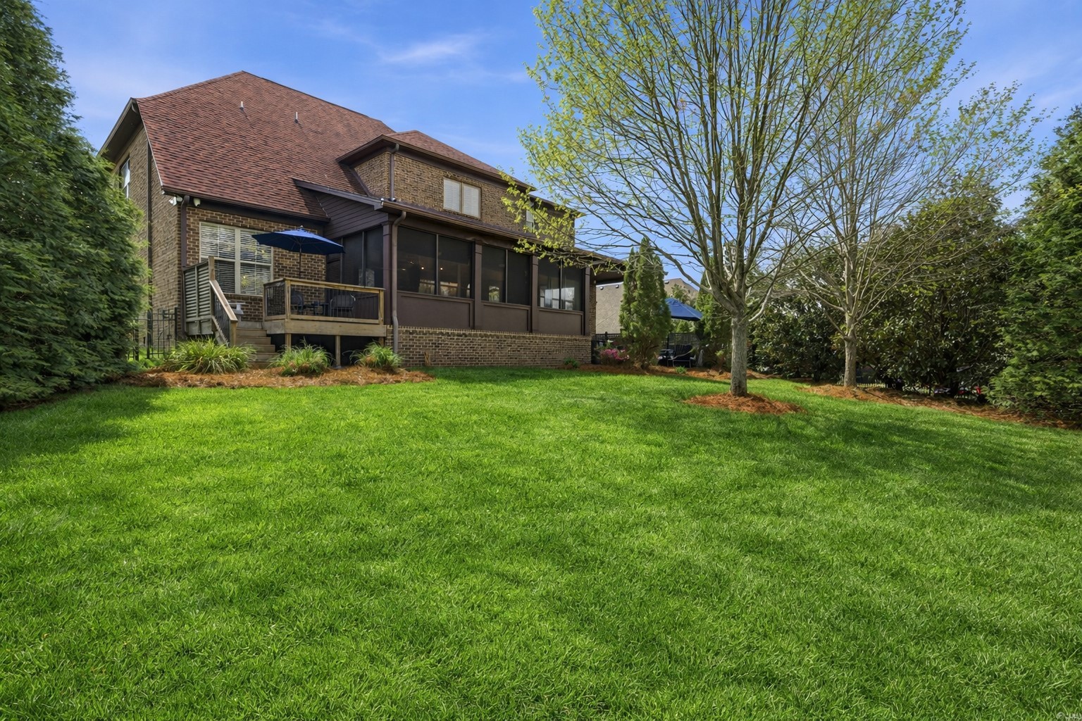 303 Scarsdale Dr, S Hendersonville TN 37075