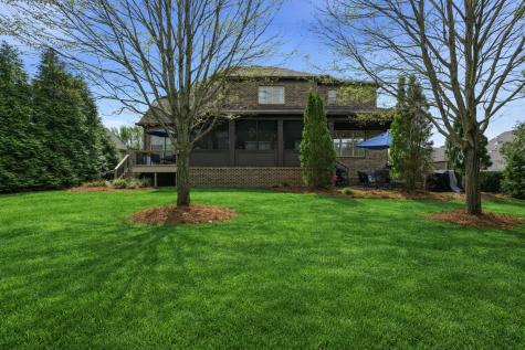 303 Scarsdale Dr, S Hendersonville TN 37075