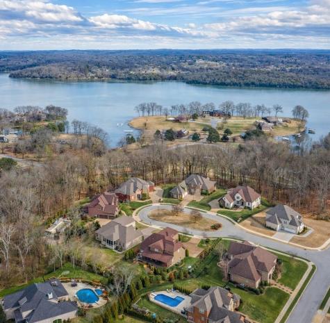 303 Scarsdale Dr, S Hendersonville TN 37075