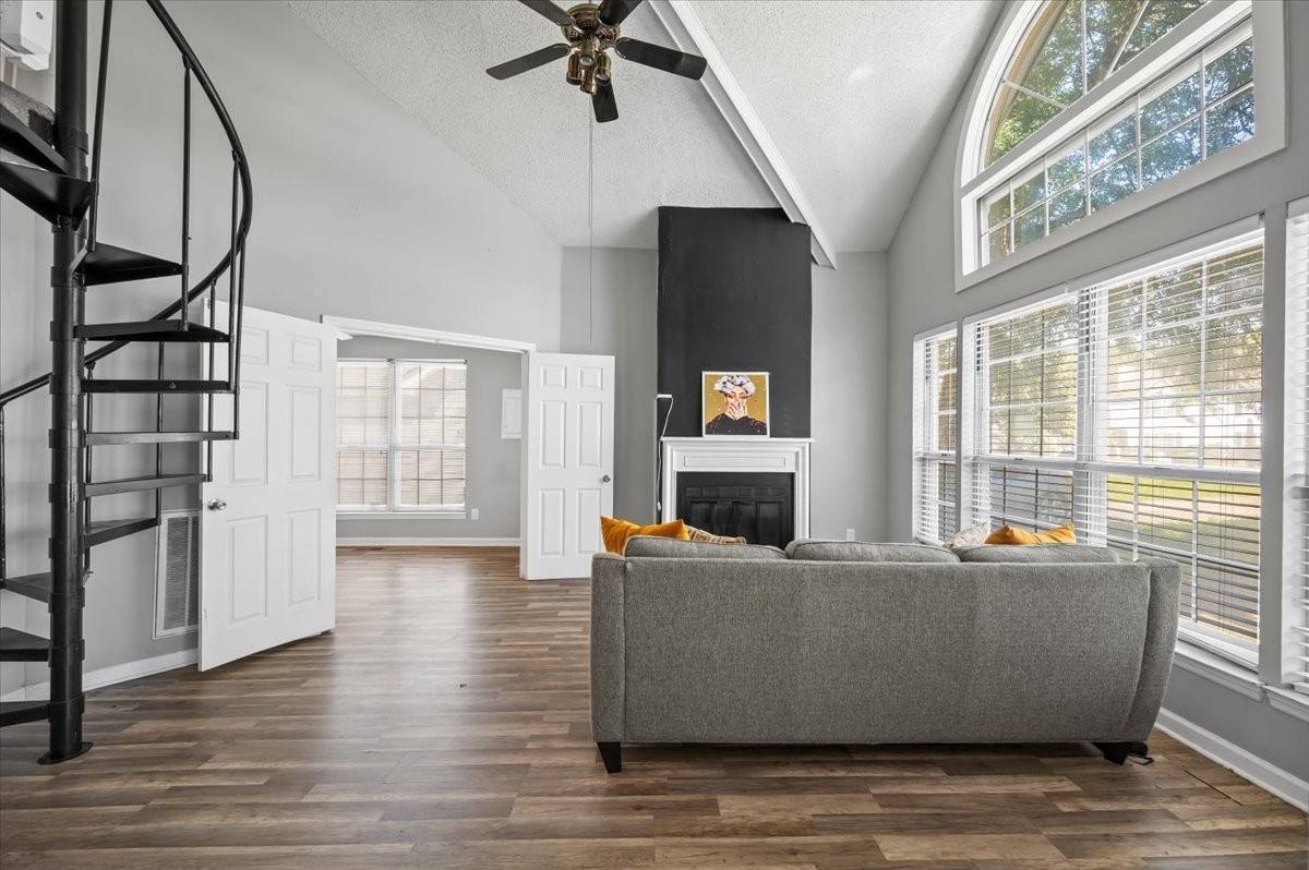 1119 Waggoner Ct, W Nashville TN 37214