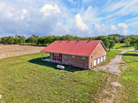 3086 Lewisburg Highway Petersburg TN 37144