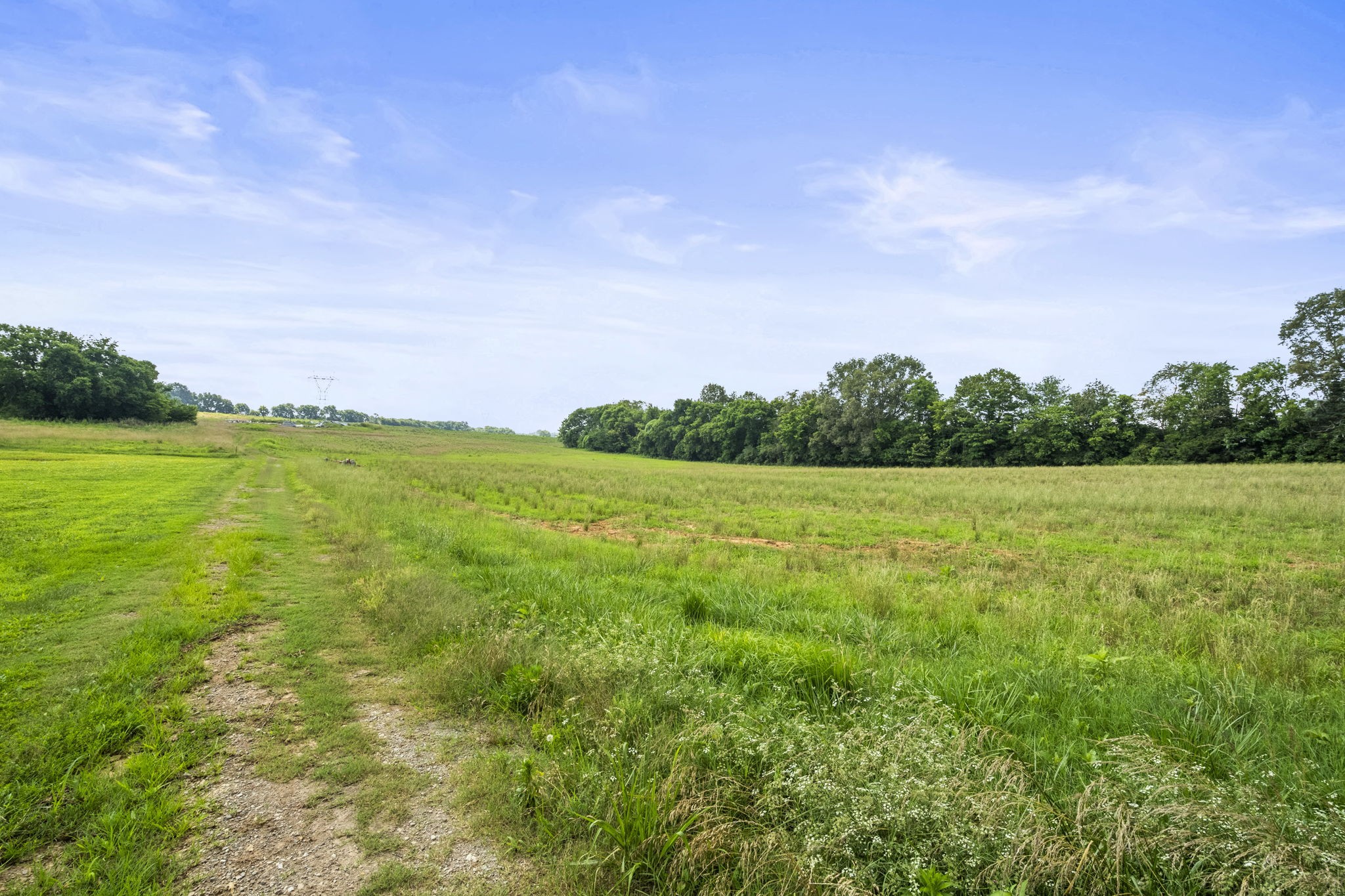 4635 Highway 431, N Springfield TN 37172