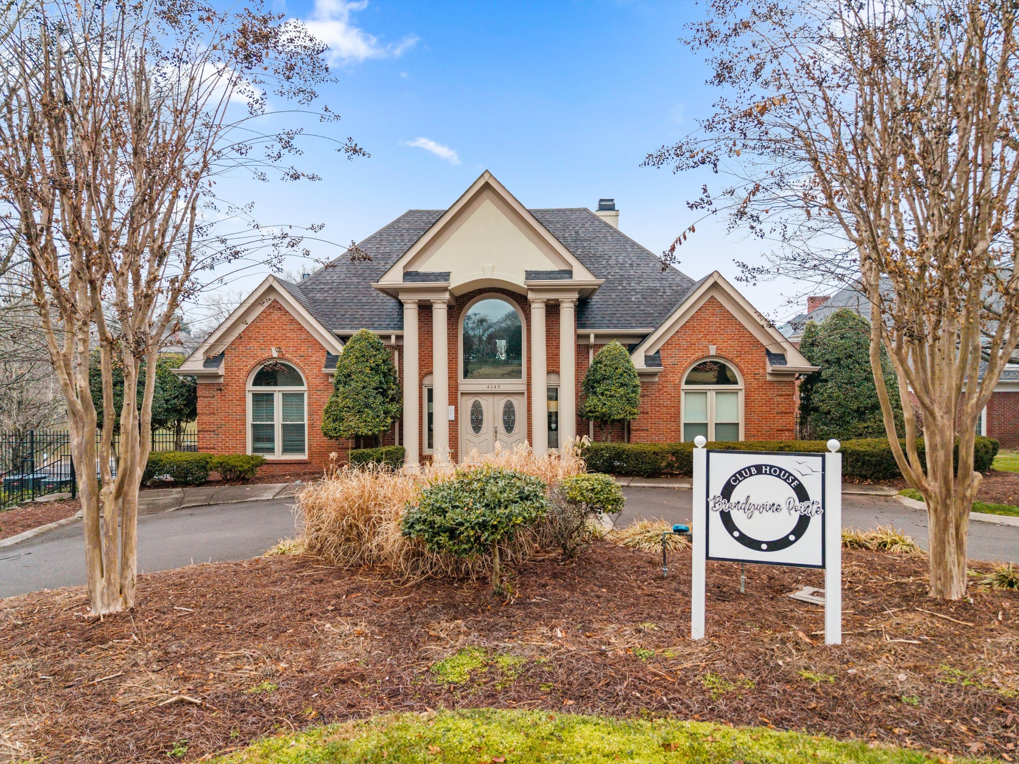 601 Ward Circle Old Hickory TN 37138