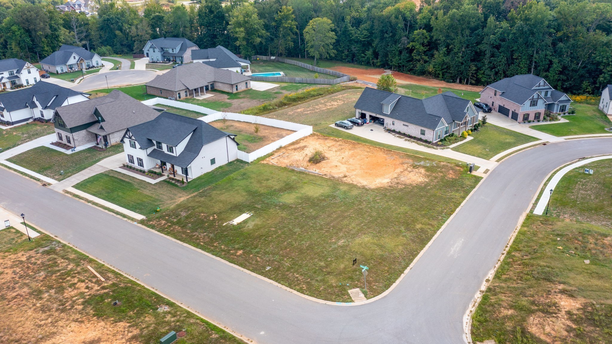 115 Bellshire Clarksville TN 37043