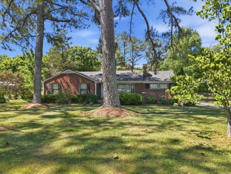 819 Bresslyn Road Nashville TN 37205