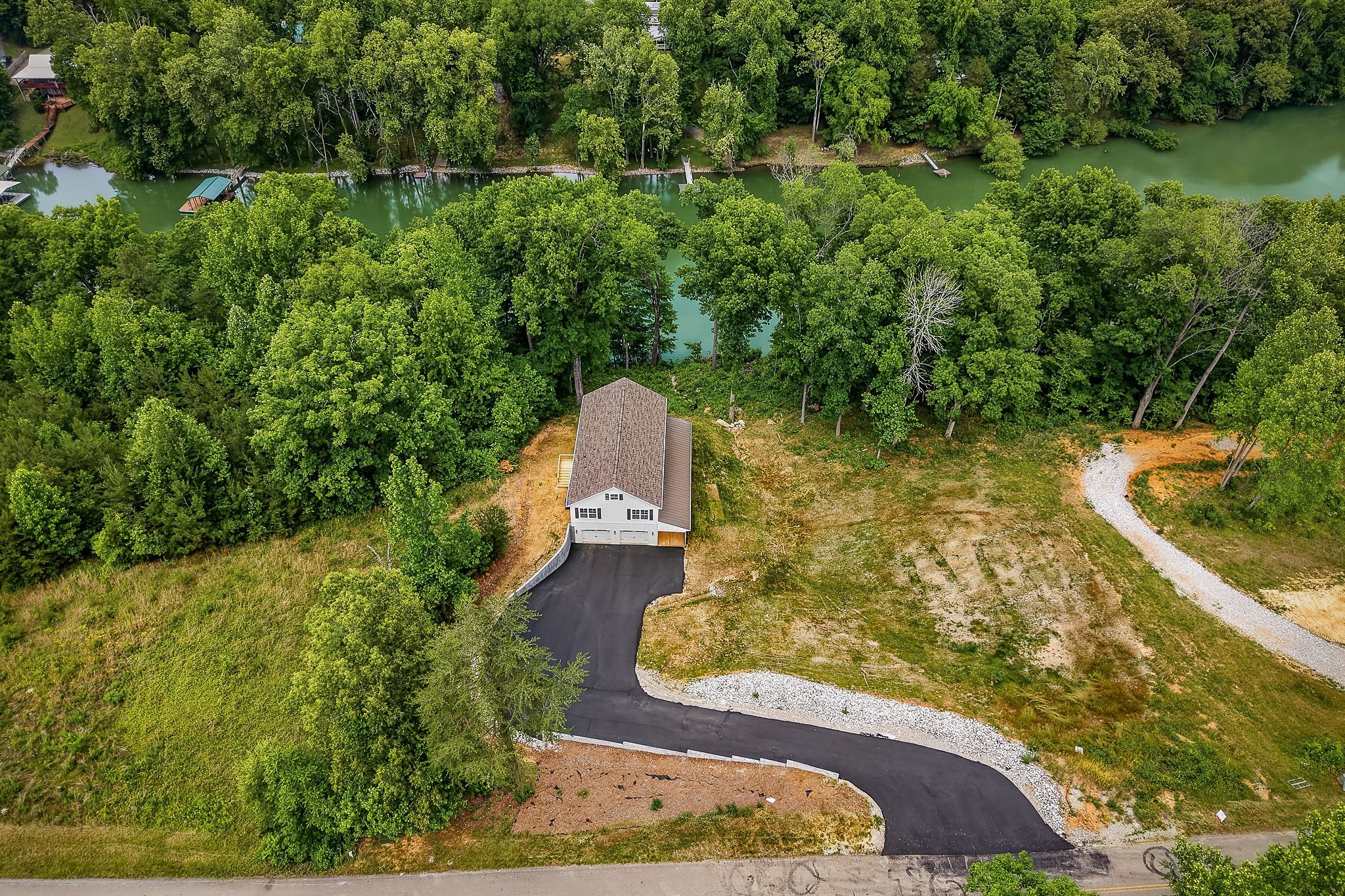 253 River Front Drive Sparta TN 38583
