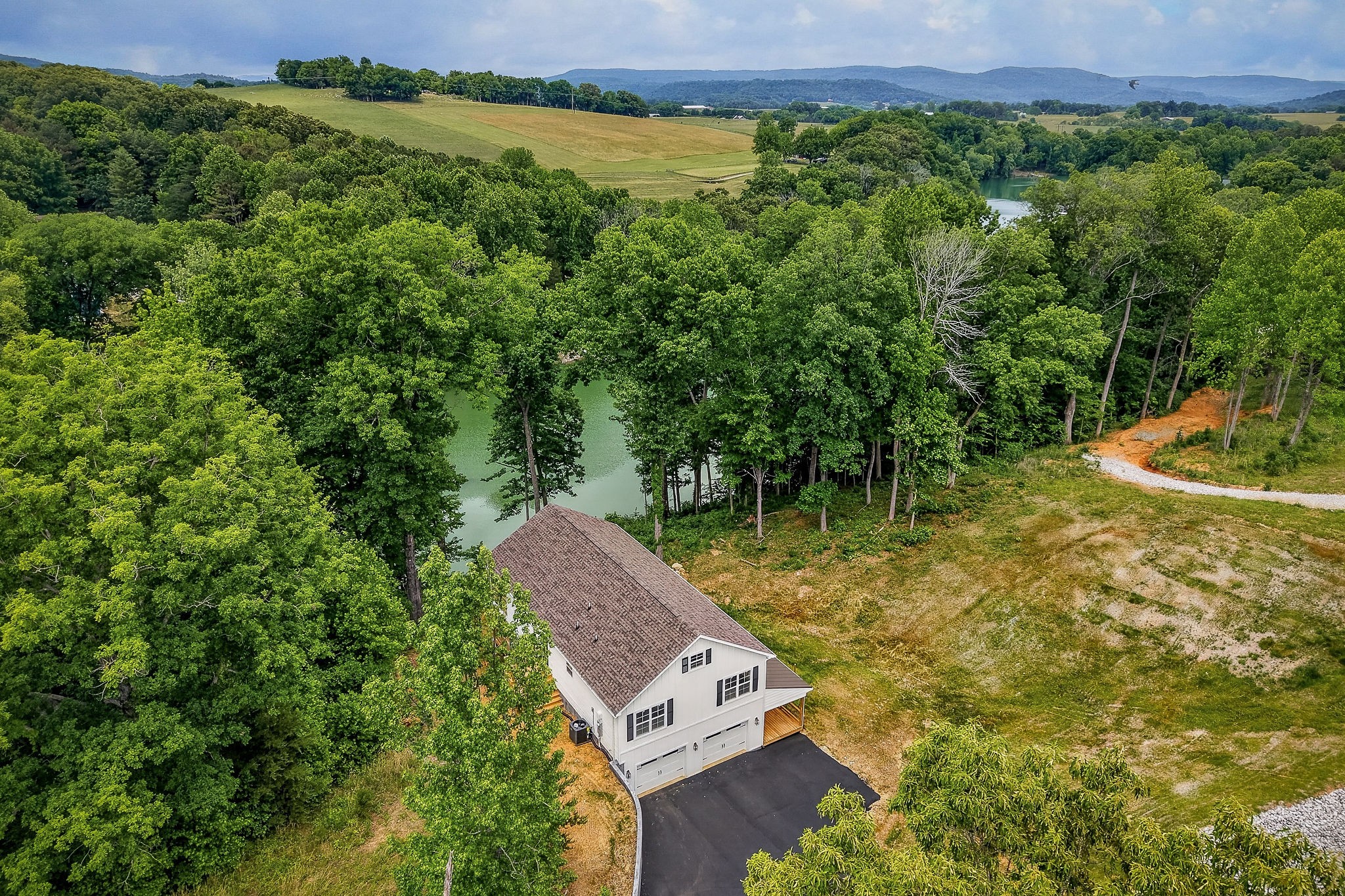 253 River Front Drive Sparta TN 38583