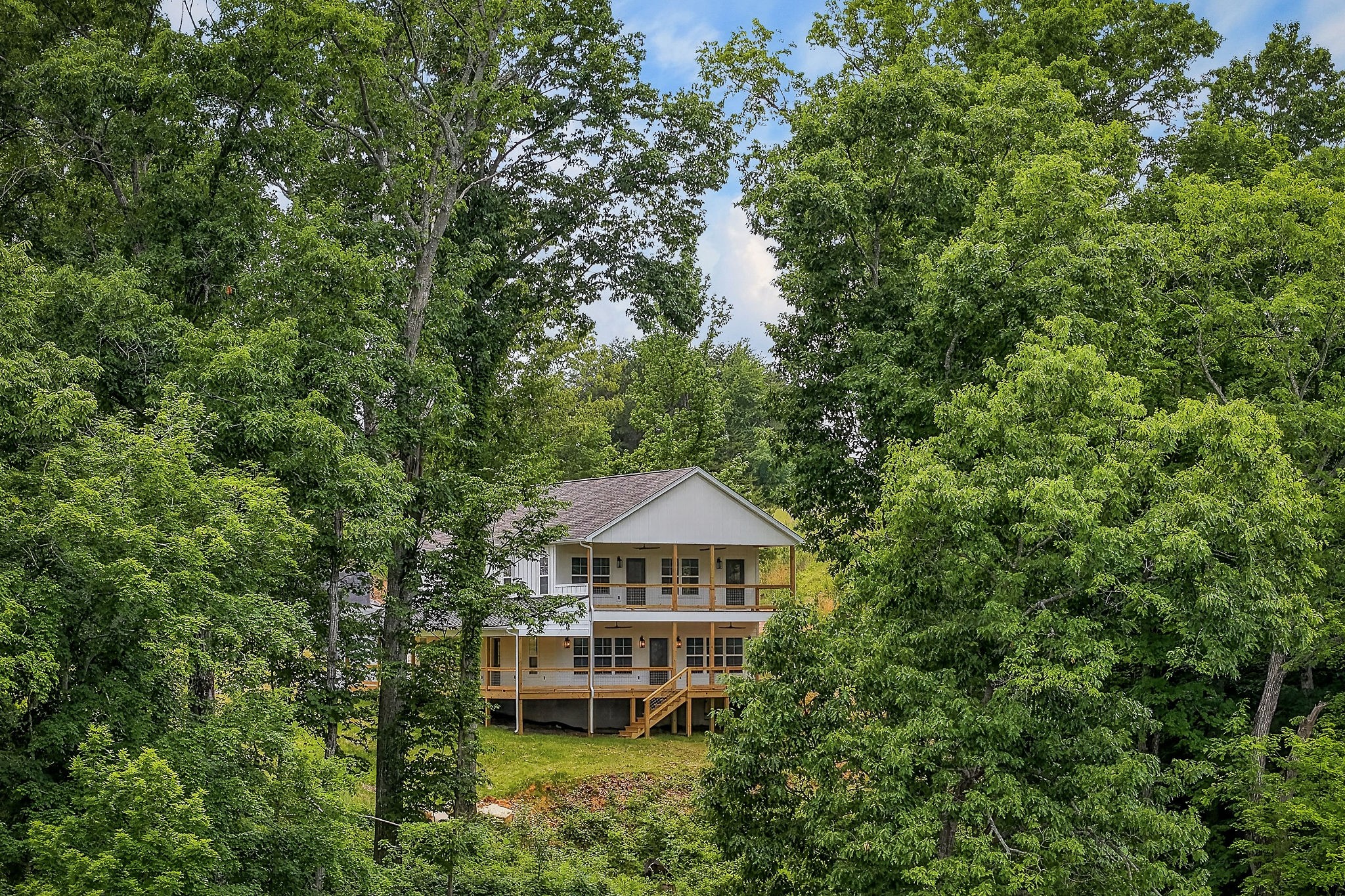 253 River Front Drive Sparta TN 38583