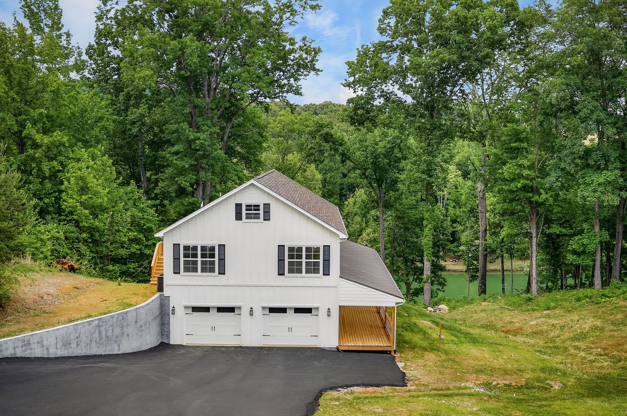 253 River Front Drive Sparta TN 38583