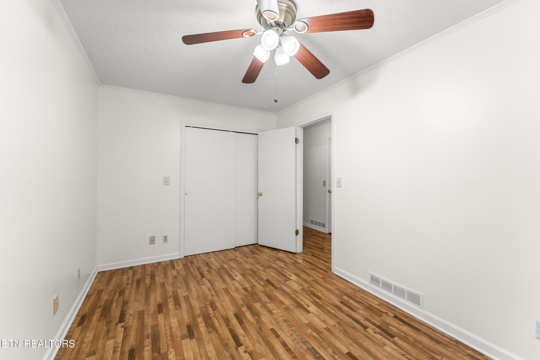 352 Lakeview Drive Crossville TN 38558