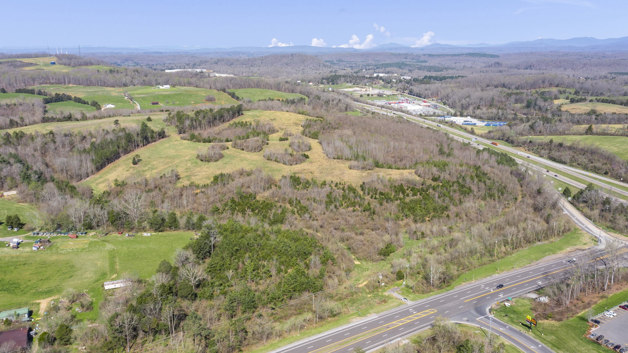 9011 Highway 321, N Lenoir City TN 37771