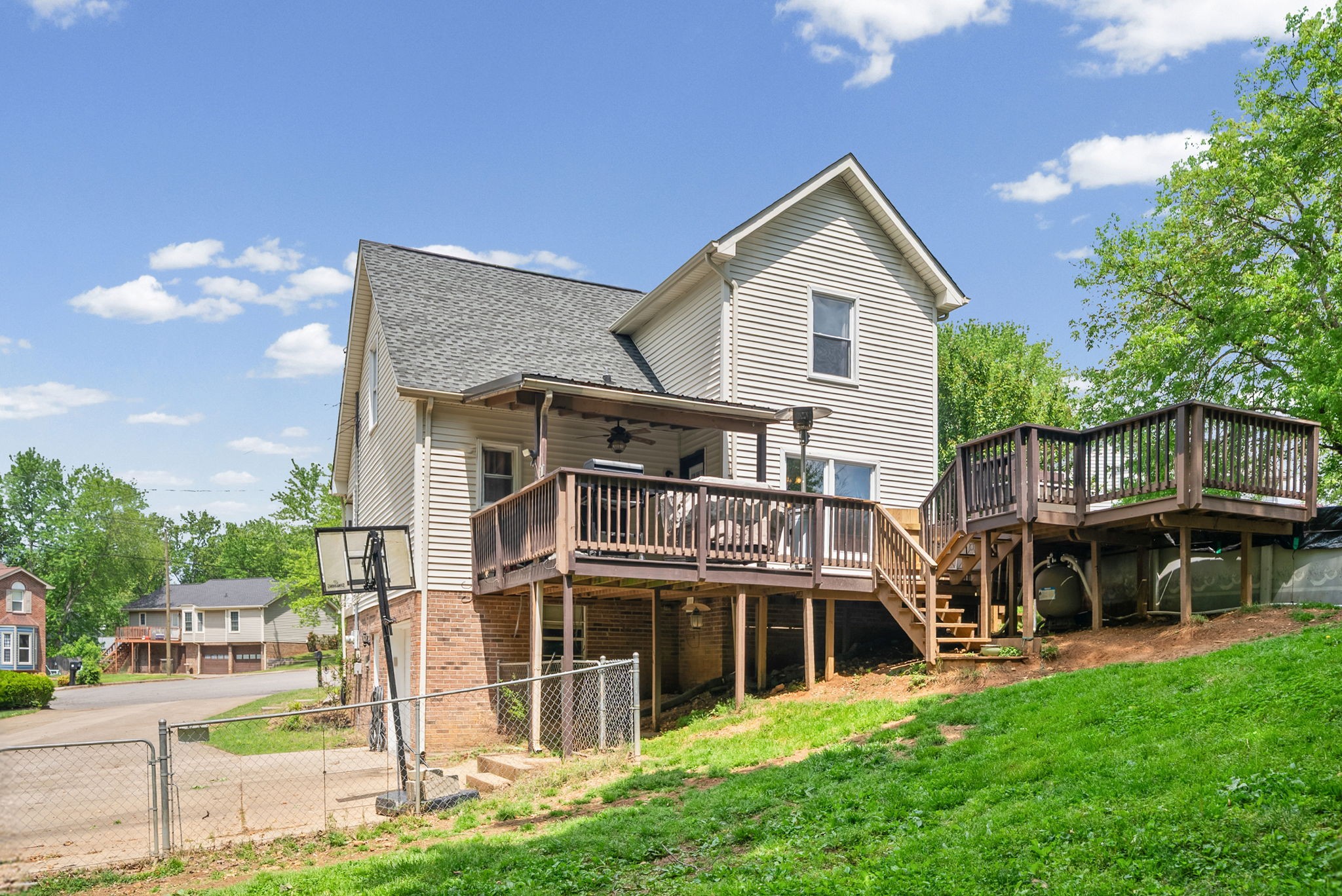 402 Boscobel Court Clarksville TN 37040