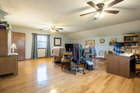 1420 Cantrell Drive Cottontown TN 37048