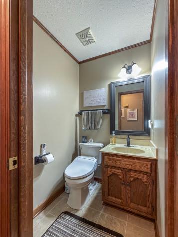 1420 Cantrell Drive Cottontown TN 37048
