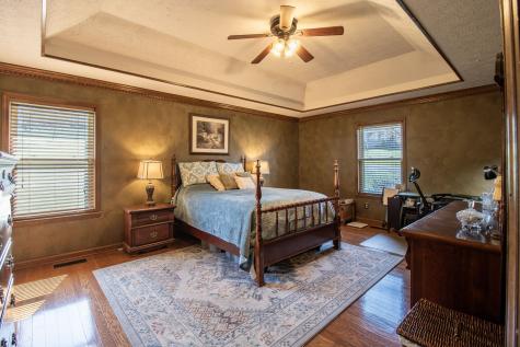 1420 Cantrell Drive Cottontown TN 37048