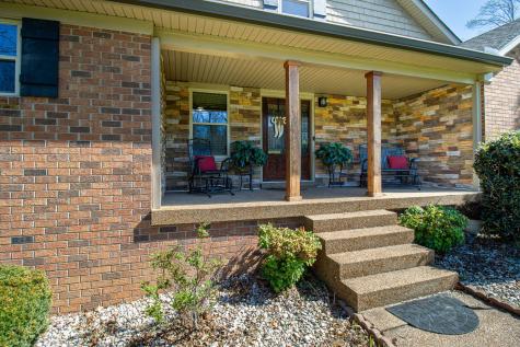 1420 Cantrell Drive Cottontown TN 37048