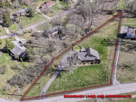 1420 Cantrell Drive Cottontown TN 37048