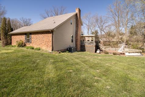 1420 Cantrell Drive Cottontown TN 37048