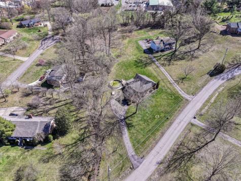 1420 Cantrell Drive Cottontown TN 37048