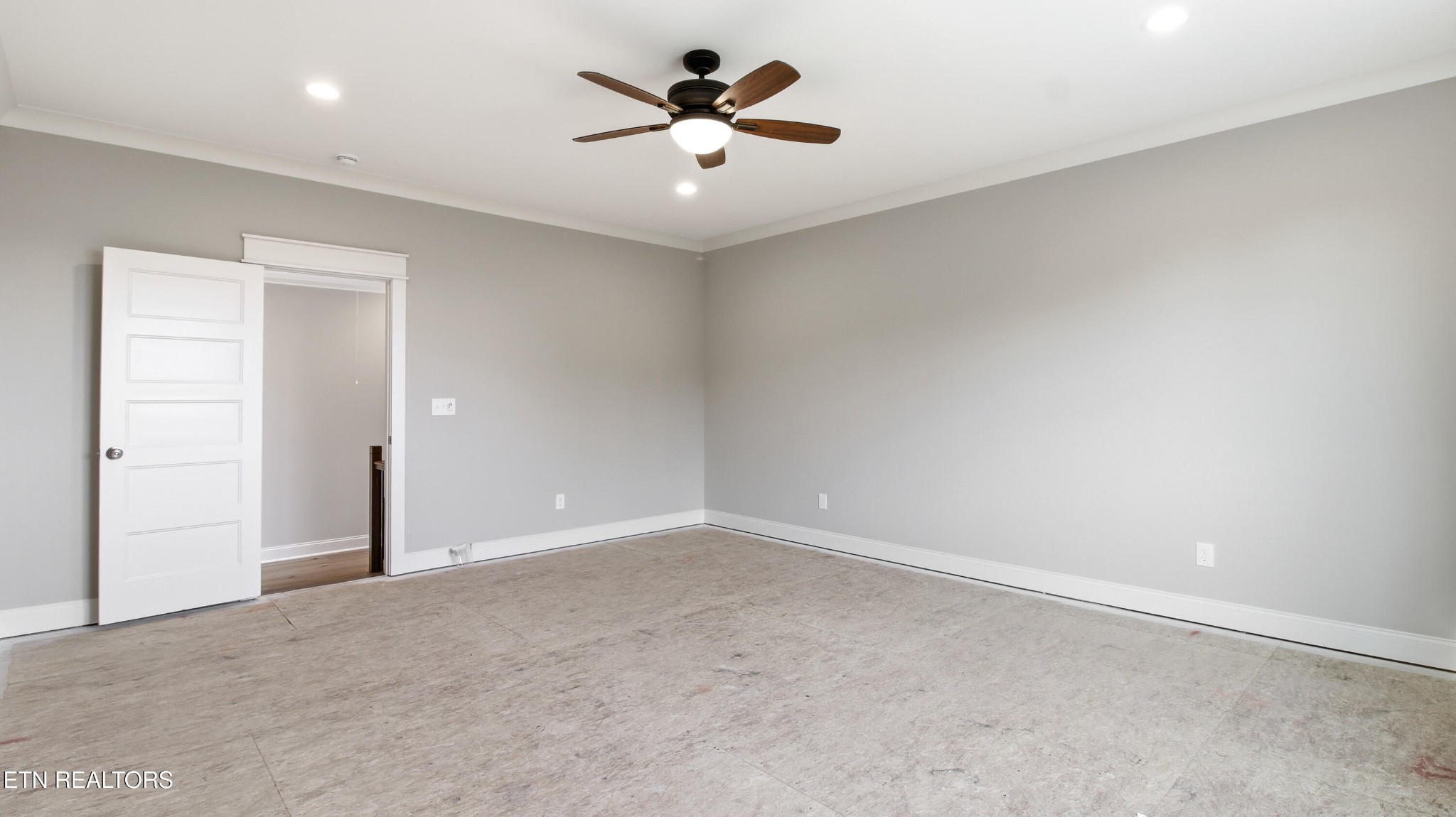 8118 Carolina Cherry Lane Knoxville TN 37919