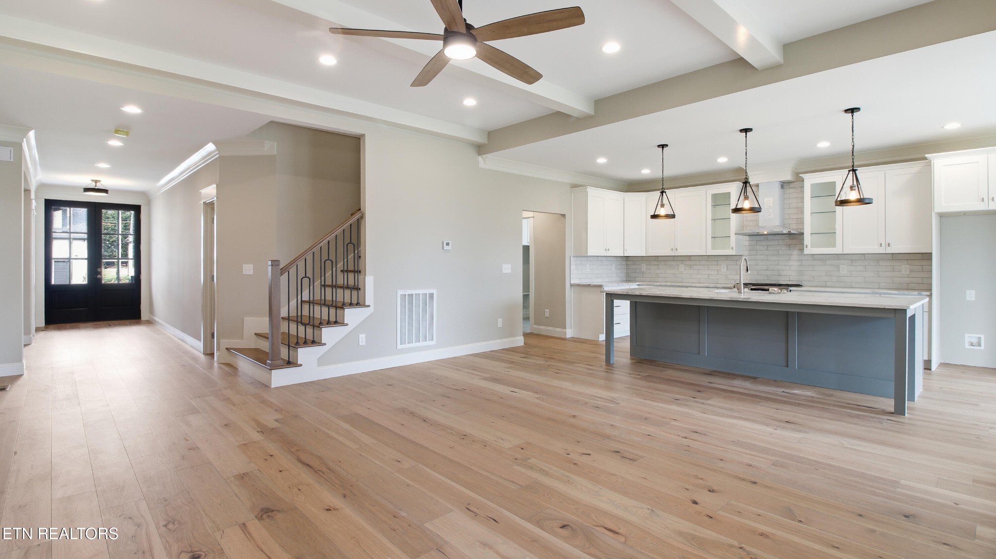 8118 Carolina Cherry Lane Knoxville TN 37919