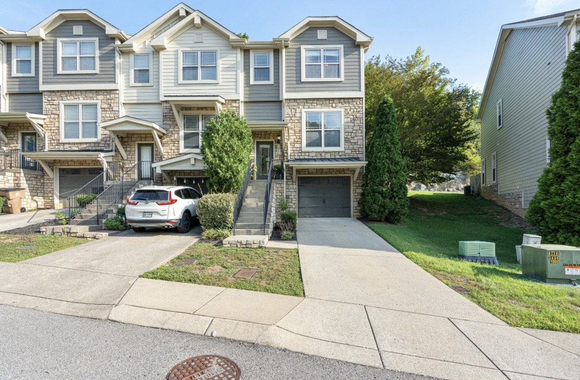 1062 Woodbury Falls Drive Nashville TN 37221