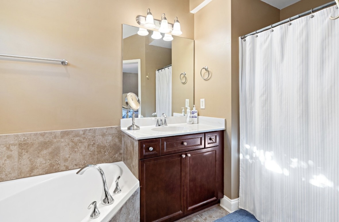 1062 Woodbury Falls Drive Nashville TN 37221