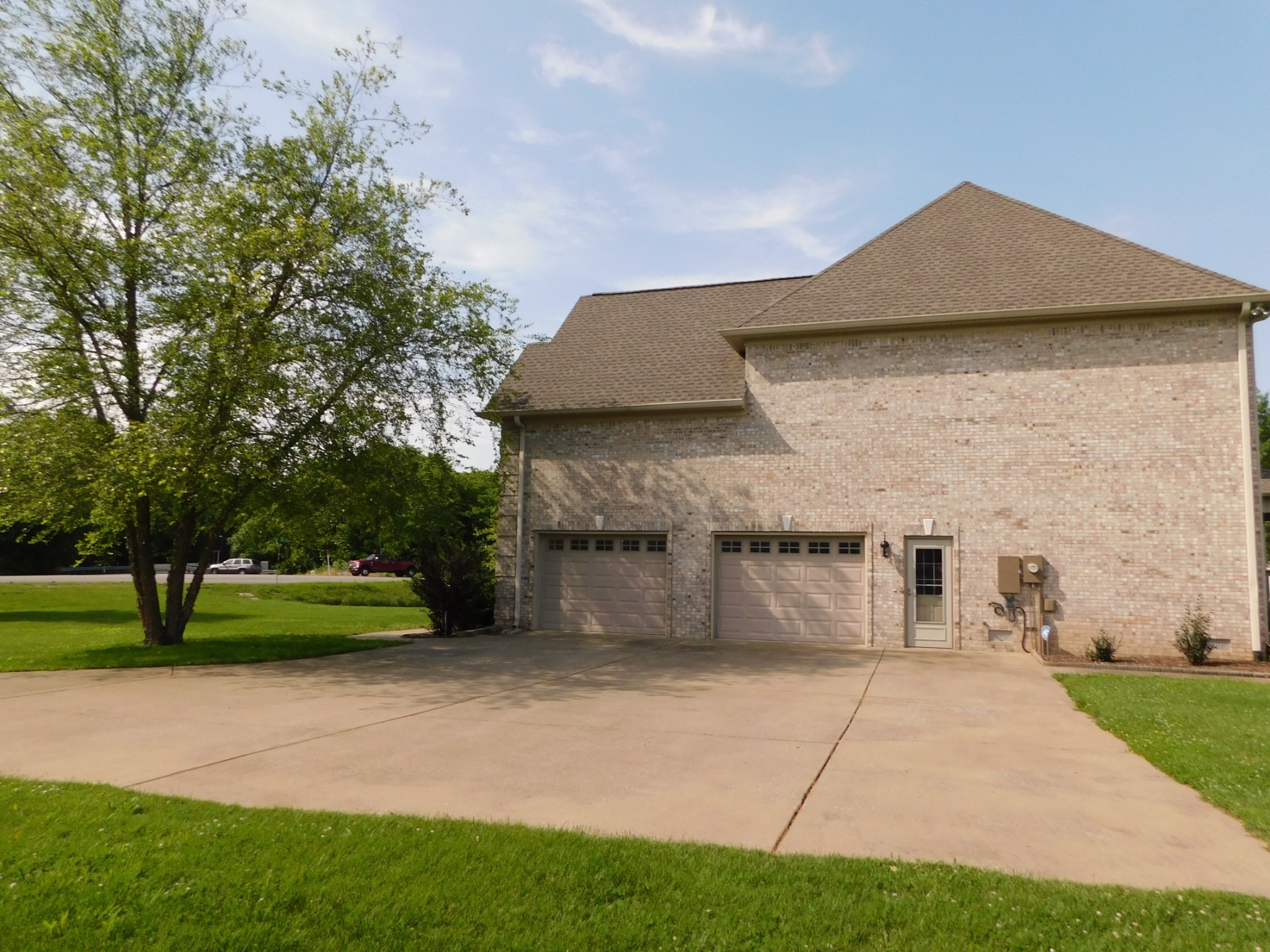 423 Carters Creek Pike Columbia TN 38401