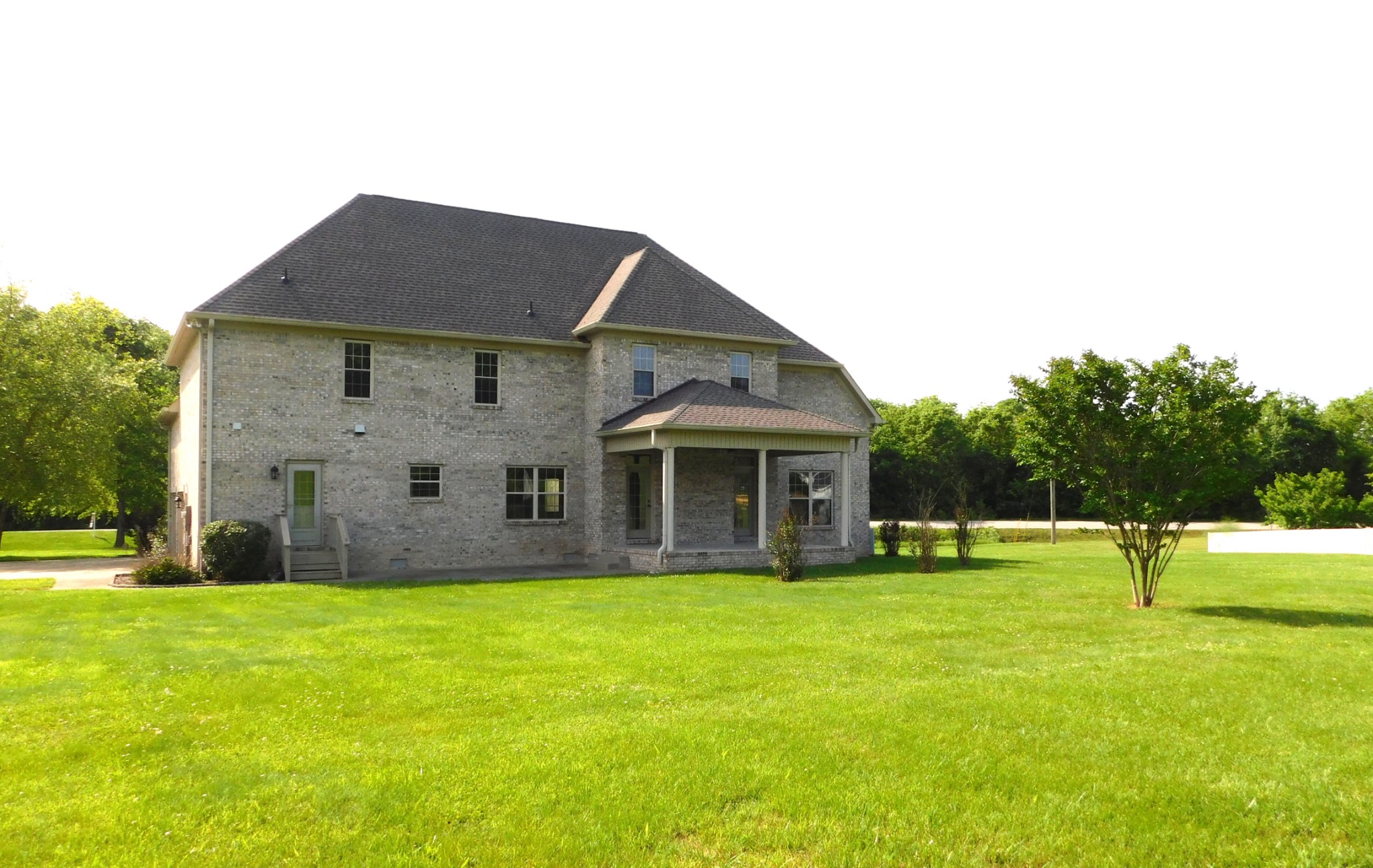 423 Carters Creek Pike Columbia TN 38401