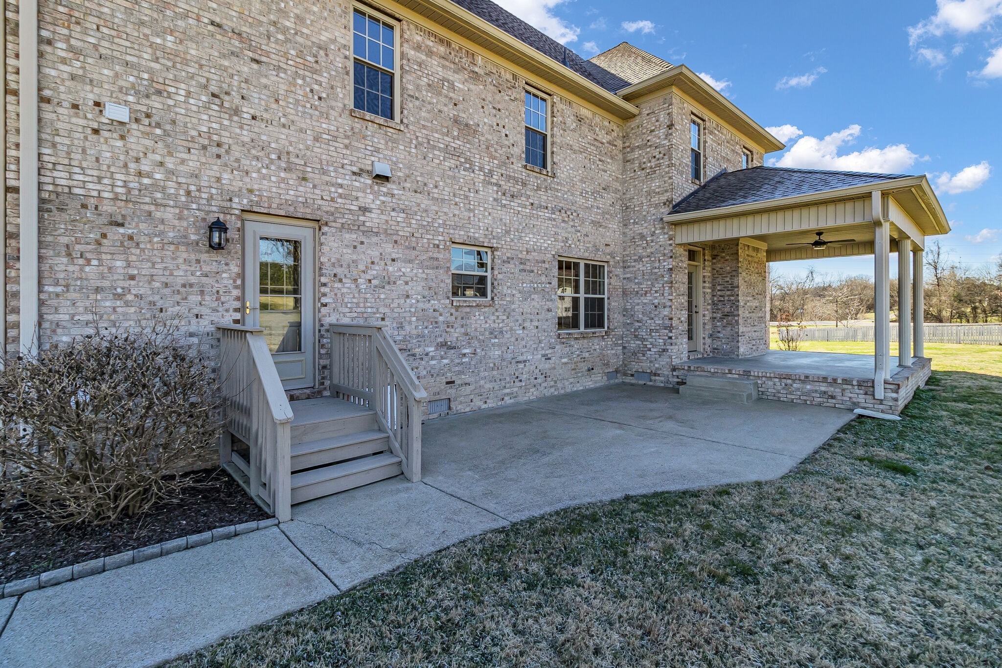 423 Carters Creek Pike Columbia TN 38401